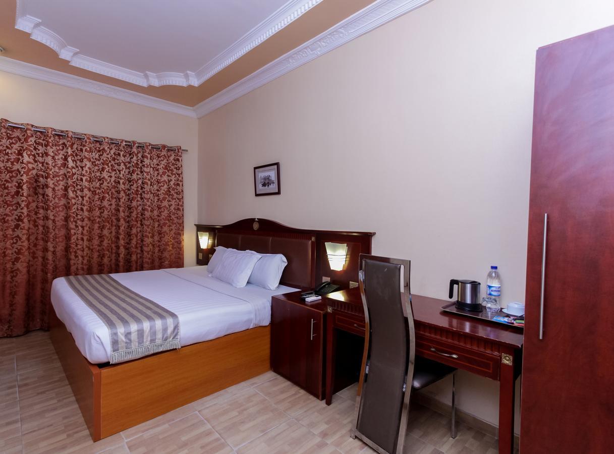 Sunfit - Fitness, Spa, Accommodation Aliayabiagba المظهر الخارجي الصورة